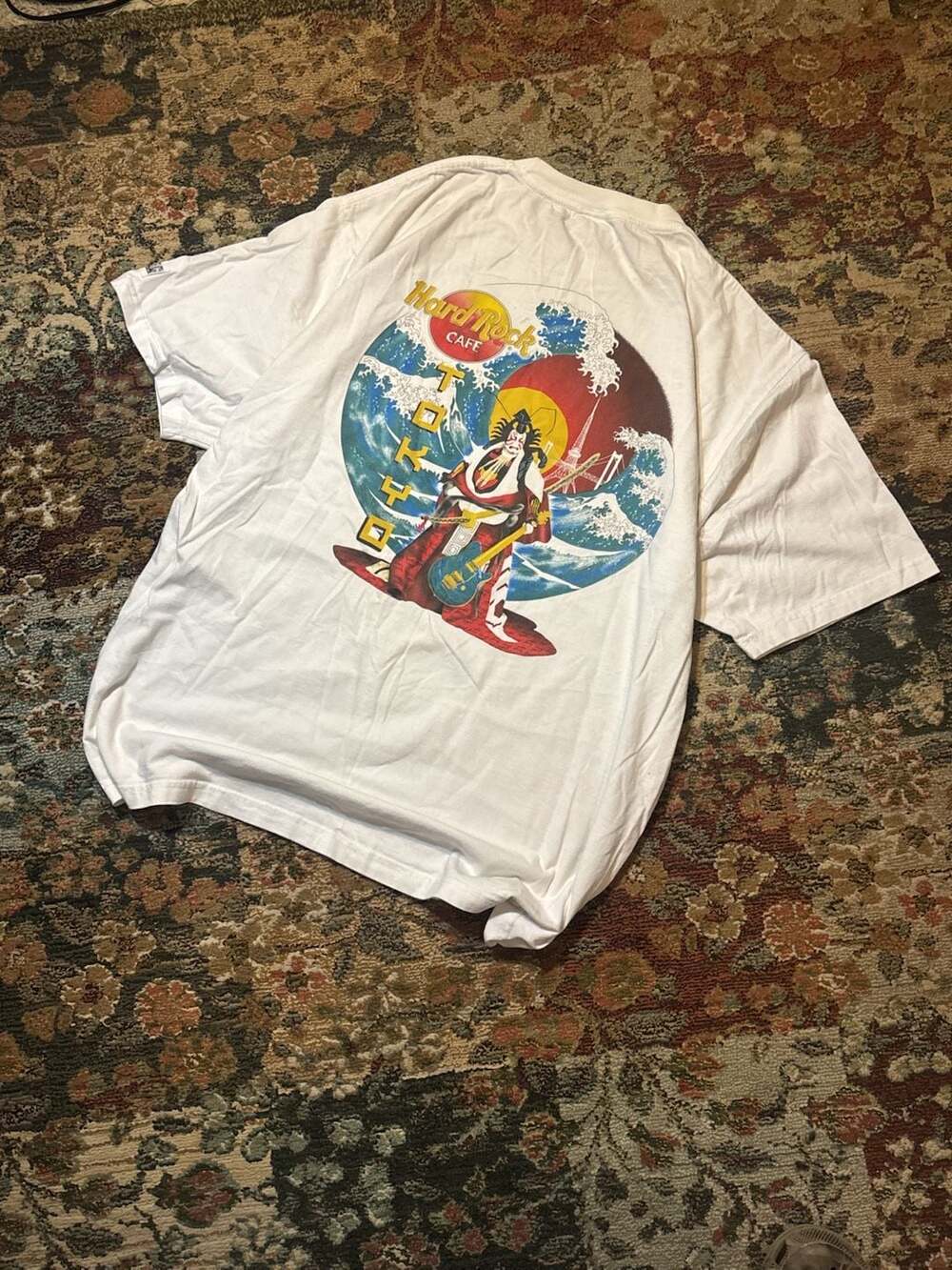 Vintage Hard Rock Cafe Tokyo Japan Great Wave Samurai Graphic Heavy T-Shirt XL
